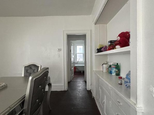 milwaukee-wisconsin-448377875 picture