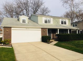 1511 S Kaspar Ave, Arlington Heights, IL 60005