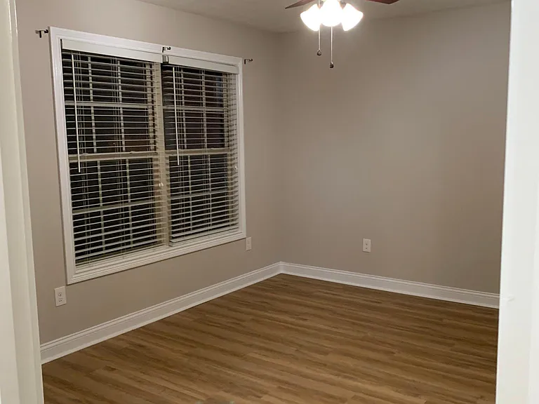 6081 Lauren Ln #6081 — Photo 3