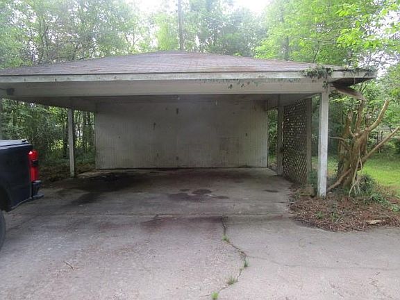 2nd image of 9056 Hooper Rd