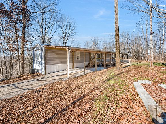 5th image of 309 River Bluff Rd