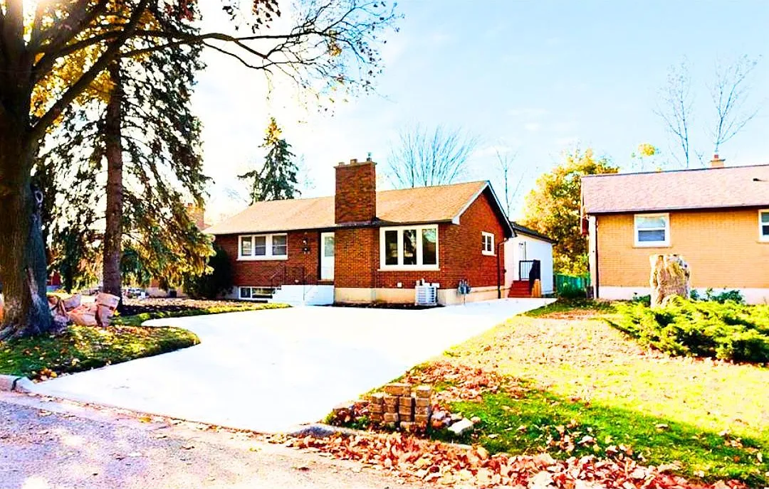 6 bed, $700 — Photo 1