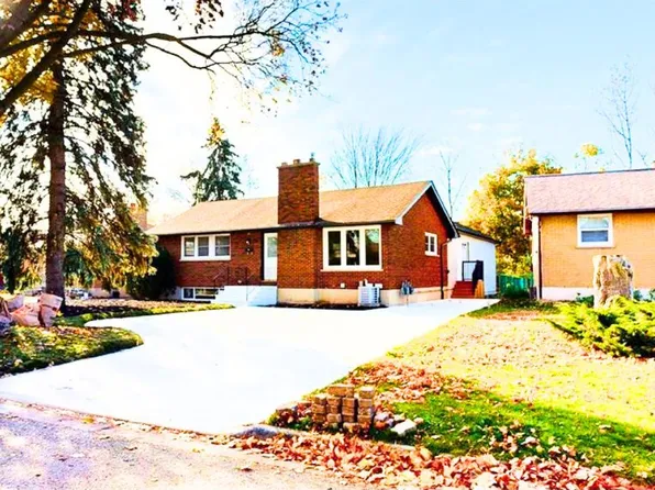 77 Godfrey Dr, London, ON N5V 2E8