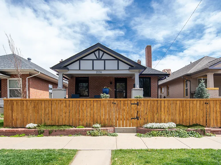 2036 Eliot St — Photo 3