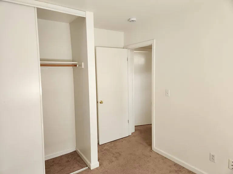 1487 Promenade Cir — Photo 5