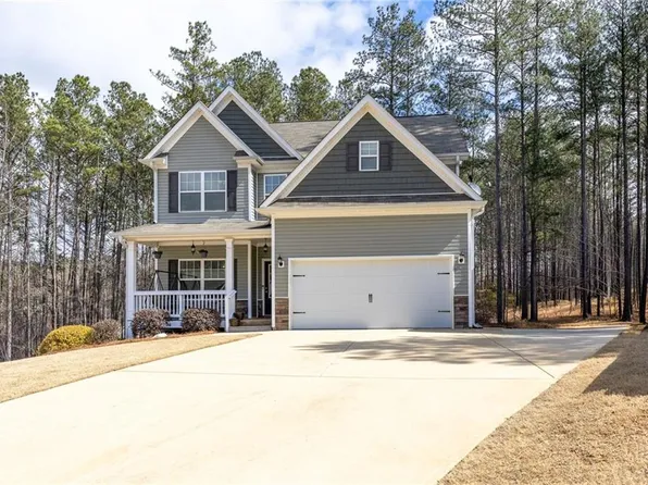 592 Willow Springs Dr, Dallas, GA 30132