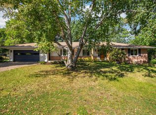 2792 Forest Dale Rd, New Brighton, MN 55112