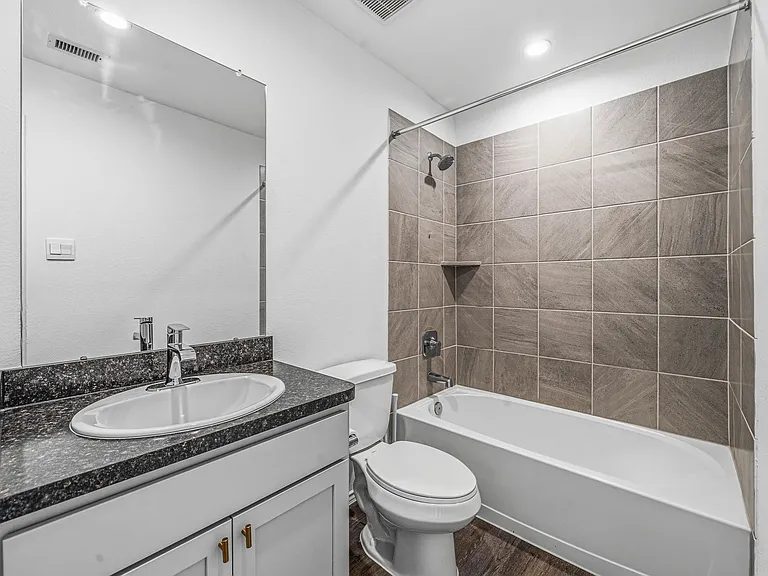 24122 Juniper Heights Dr — Photo 24