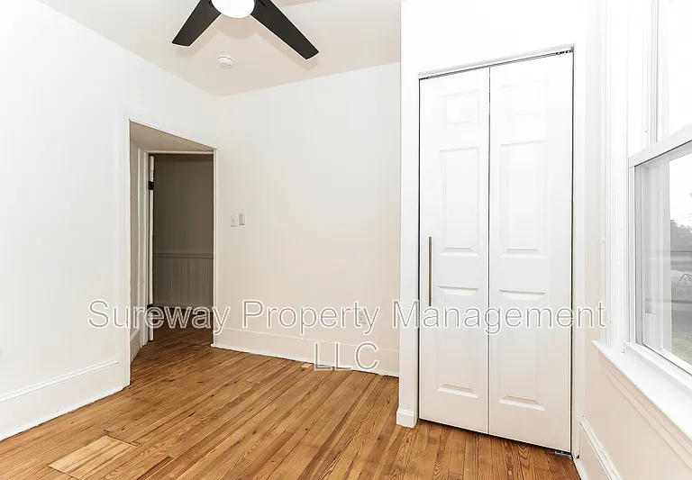 226 Greenwich Ave — Photo 13