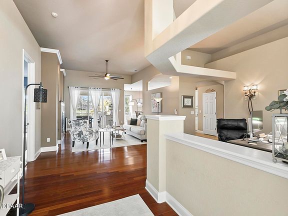 3rd image of 16 Egret Dr