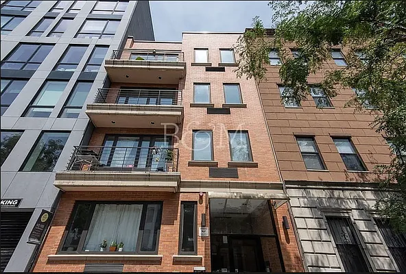 Rented by Brick&Mortar | media 13