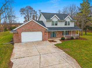 N2710 W Town Rd, Pulaski, WI 54162