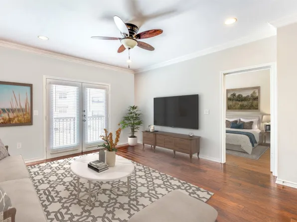 3102 Kings Rd APT 2210, Dallas, TX 75219
