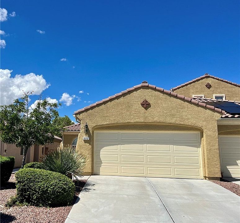 1st image of 8917 Briar Bay Dr