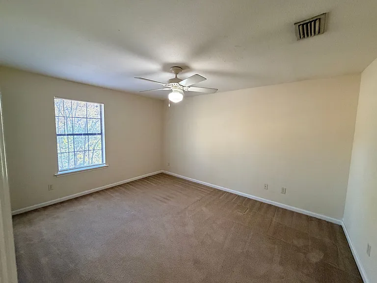 1704 N Patterson St #4 — Photo 11