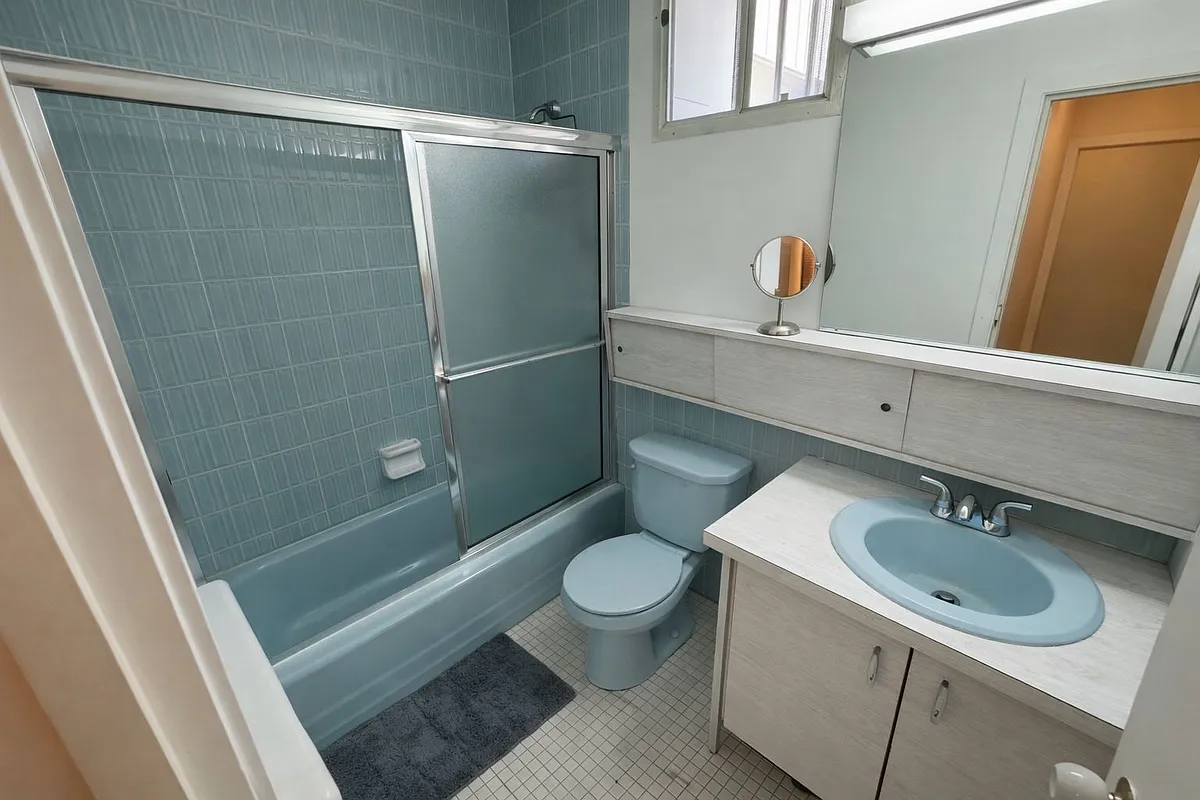Building Photo - 1455 Commonwealth Ave #513