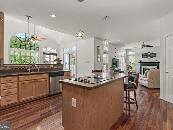 5th image of 13600 Parreco Farm Ct