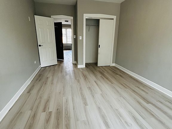 5th image of 5005 N Harding Ave #5009-2