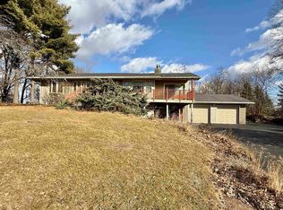 1951 Townhall Rd, Beloit, WI 53511