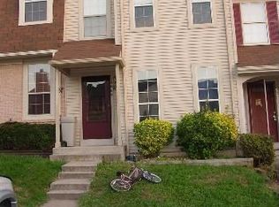 6905 Hovingham Ct, Centreville, VA 20121
