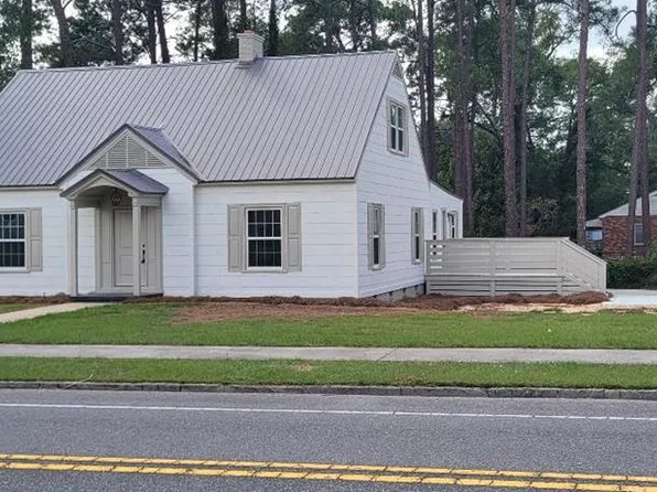 709 Gaskin Ave N, Douglas, GA 31533