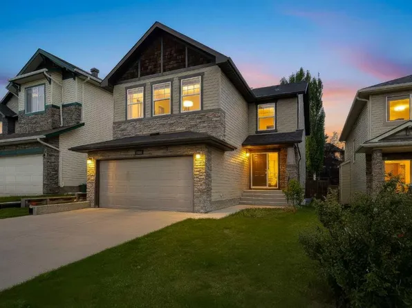 7308 S 26th Ave SW, Calgary, AB T3H 5T3
