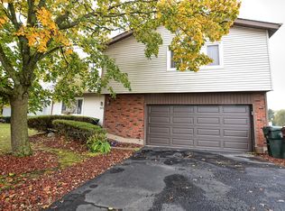 500 Farm View Rd, University Park, IL 60484