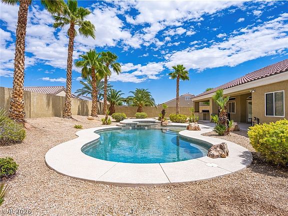 2nd image of 6524 Colossal Cave Ave