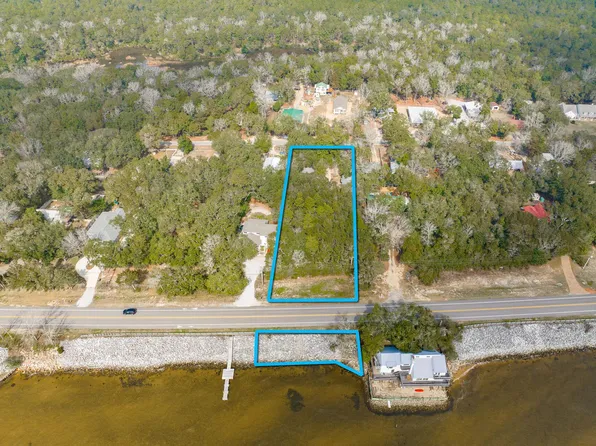 361 Satsuma Rd, Niceville, FL 32578