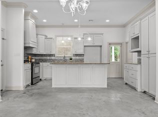 1042 Timber Trails Rd, Breaux Bridge, LA 70517