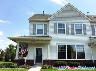 6686 W Laketowne Dr NE, Albertville, MN 55301