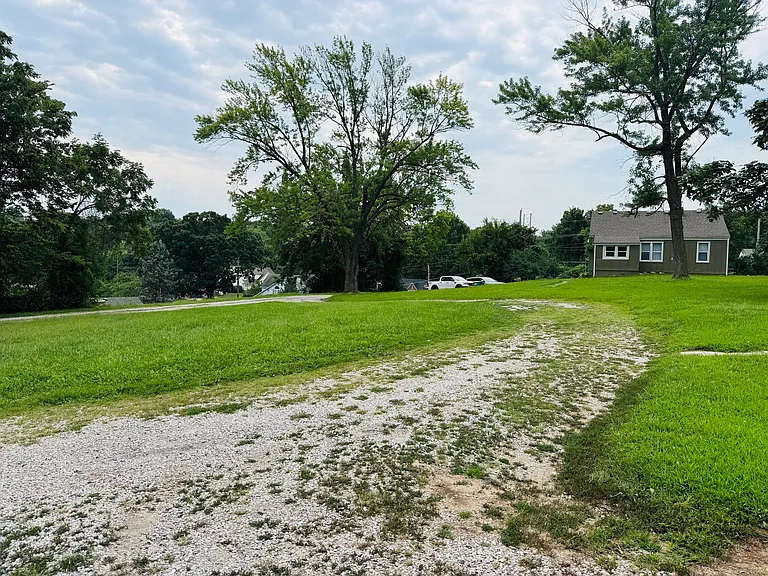 6352 County Line Rd #A — Photo 10