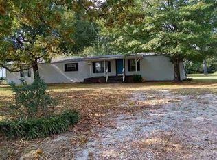 135 Pecan St, Blossom, TX 75416
