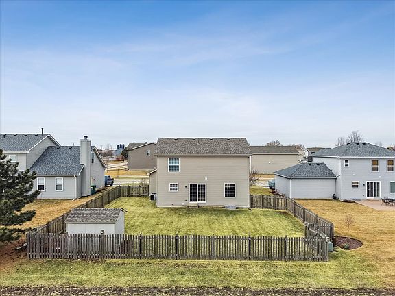 2nd image of 830 Spring Meadow Ln