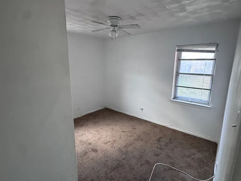 2137 Diane Dr — Photo 6