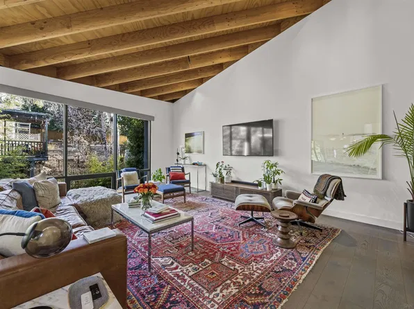 3784 8th Ave, San Diego, CA 92103