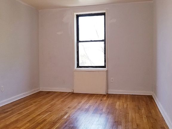 5th image of 60 E 17th St #5B