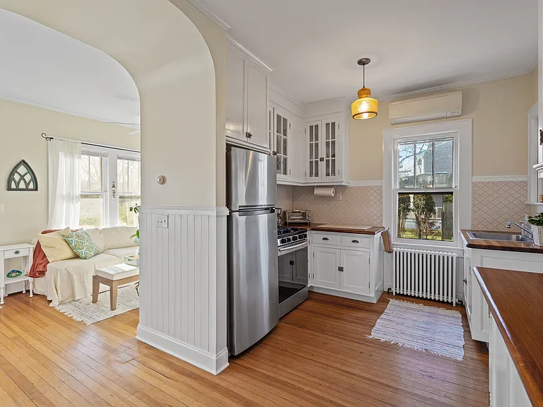 21 Summit Blvd — Photo 8
