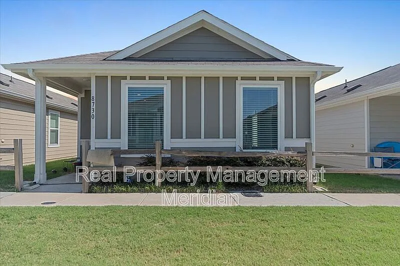3 bed, 2.0 bath, 1028 sqft, $1,875 — Photo 1