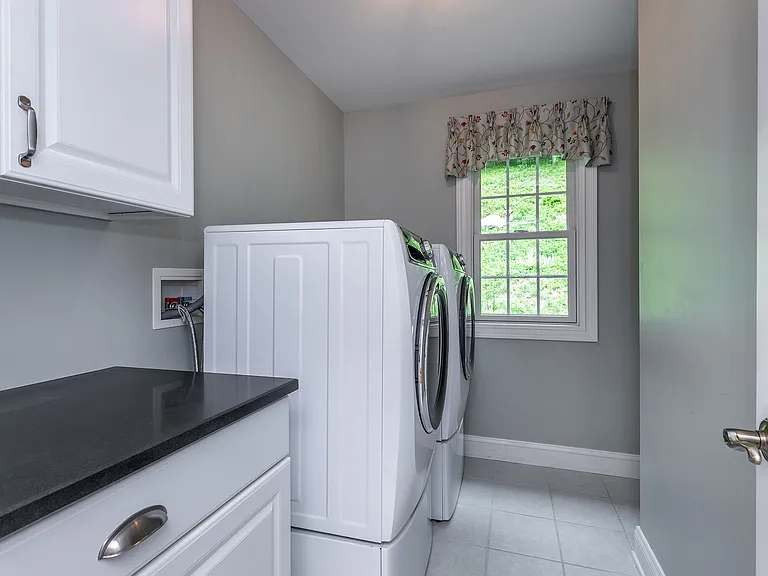 260 White Deer Rocks Rd — Photo 35