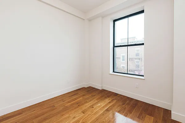Rented by Nooklyn NYC LLC | media 87