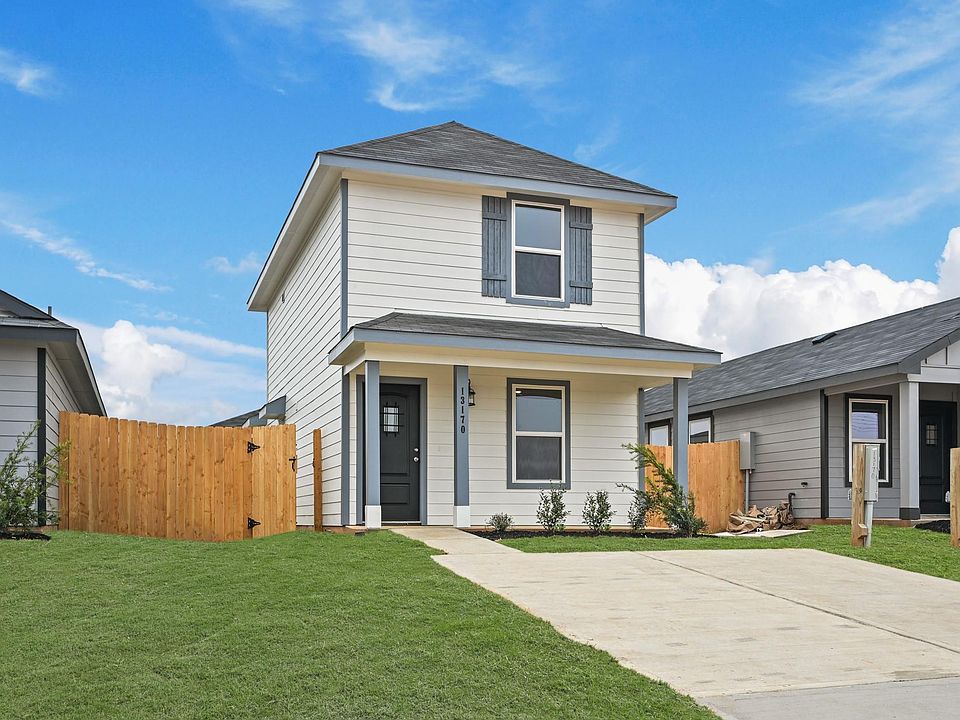 1st image of 13170 Turret Bend Way