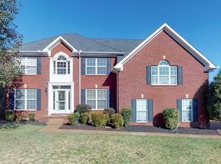 120 Huntington Pl, Hendersonville, TN 37075