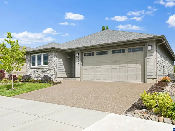 2070 SE Academy St, Dallas, OR 97338