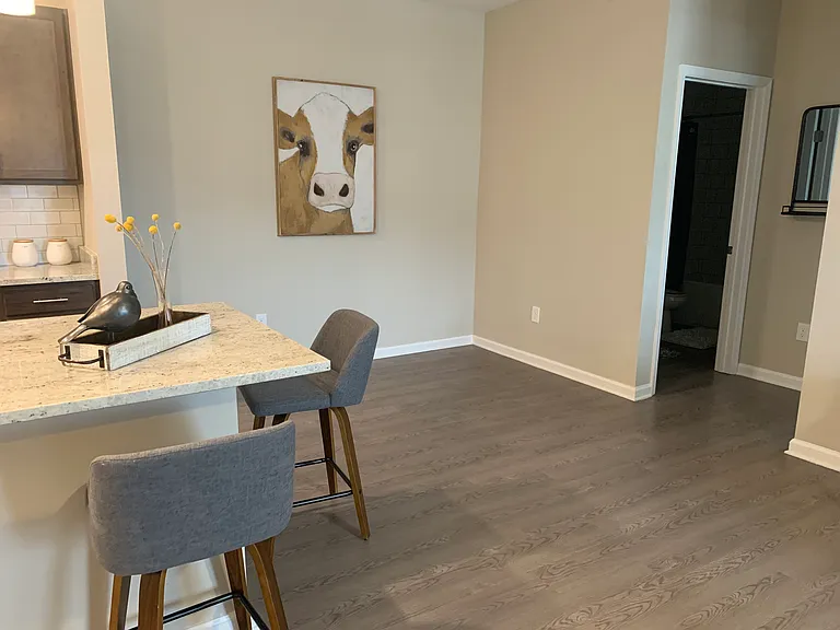 Graycroft & Graybrook Apartments — Photo 41