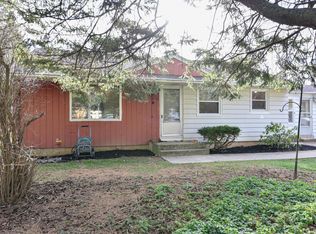 N64W14161 Lincoln Ln, Menomonee Falls, WI 53051