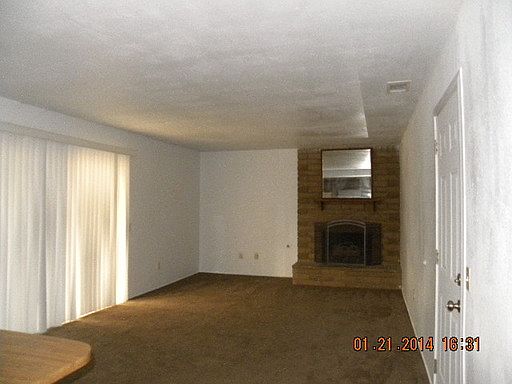 4th image of 347 W Avenue L