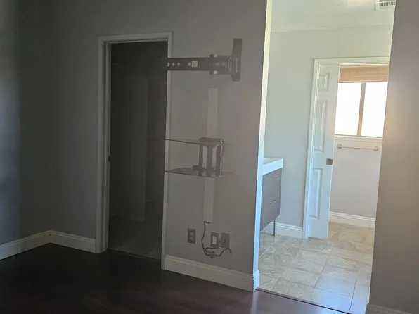 (undisclosed Address), Modesto, CA 95358