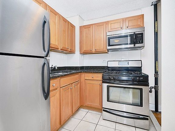 2nd image of 3333 Broadway APT E10d