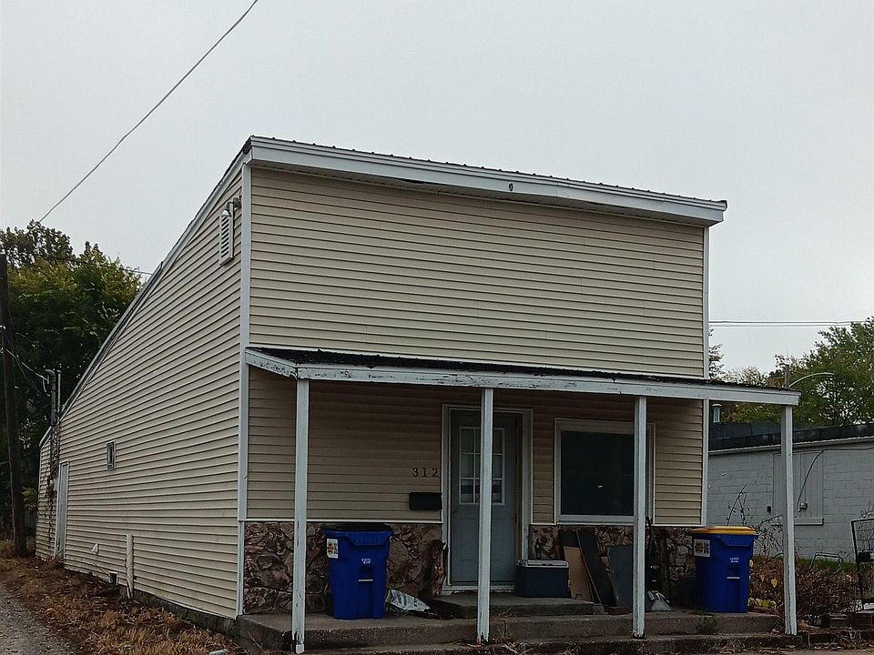 2nd image of 312 S D Ave